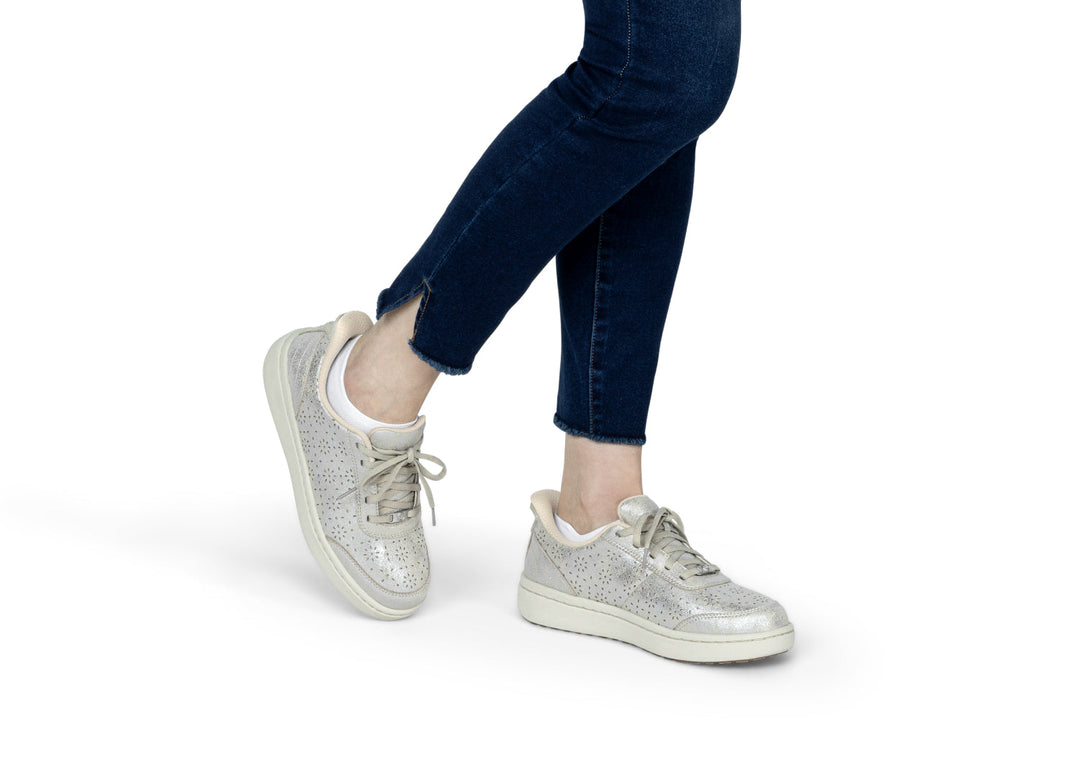 Elise - La zapatilla cómoda sin manos para días elegantes