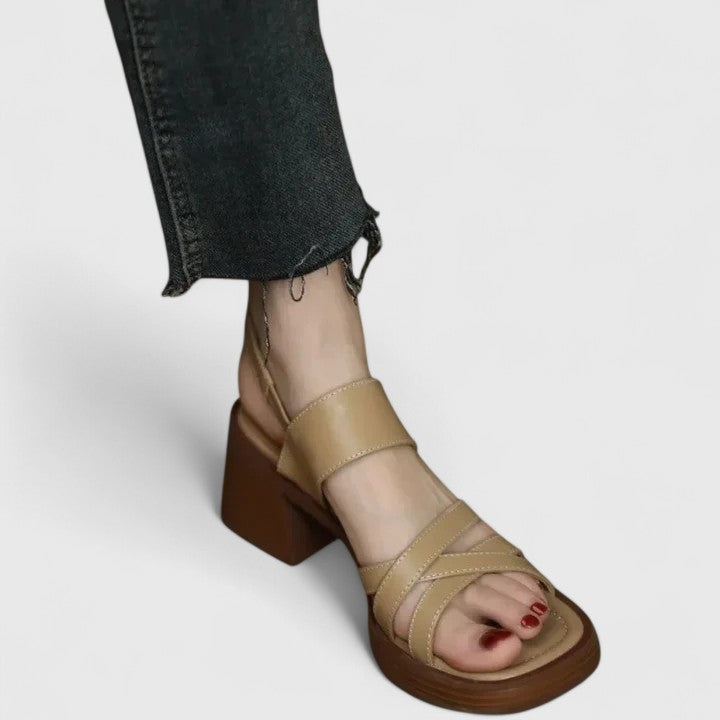 Ashlyn - Sandalias Elegantes