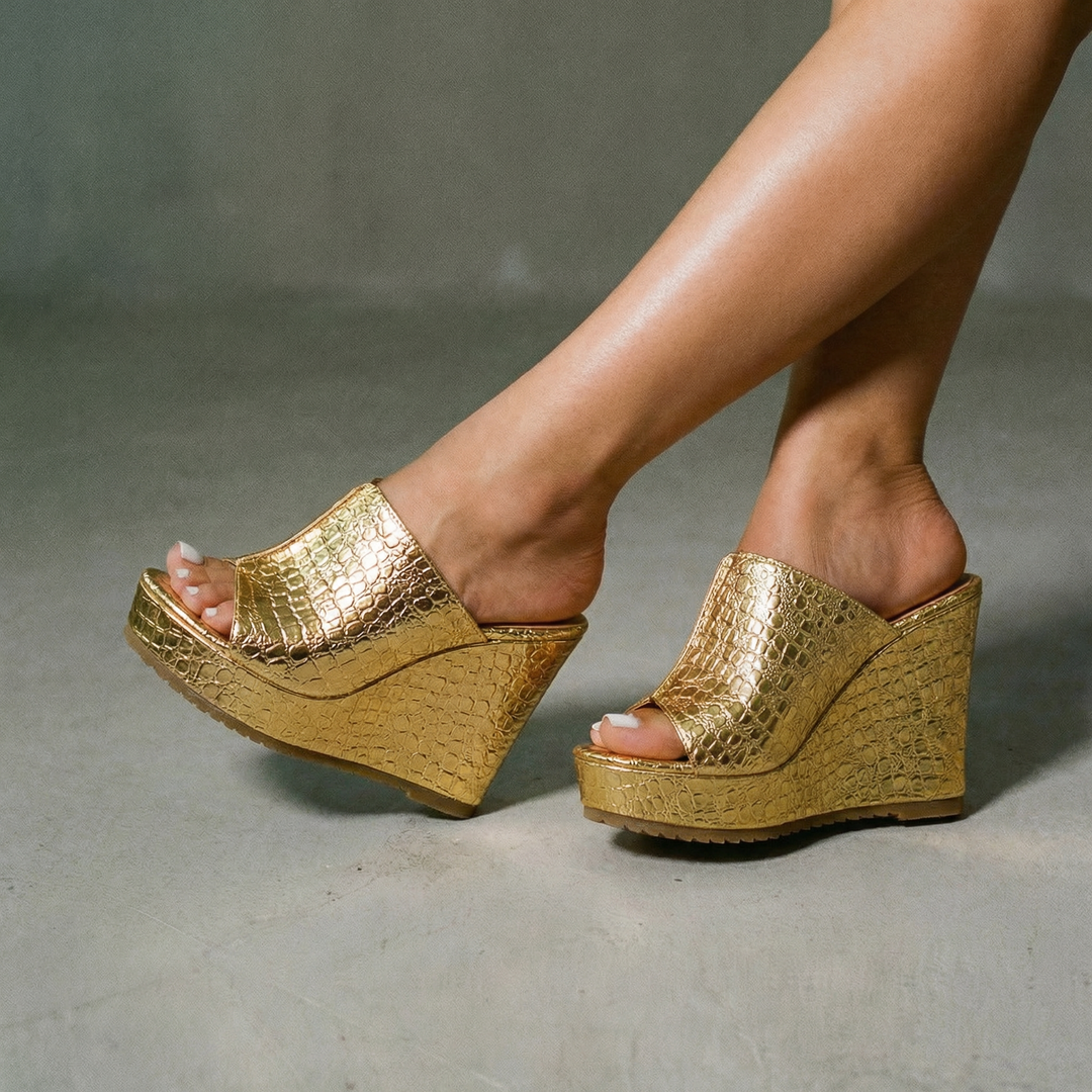 Selene | Sandalias de Cuña para una Elegancia Sin Esfuerzo