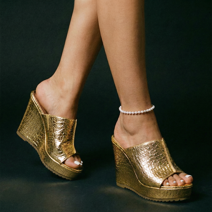 Selene | Sandalias de Cuña para una Elegancia Sin Esfuerzo