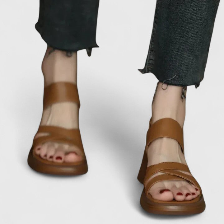 Ashlyn - Sandalias Elegantes
