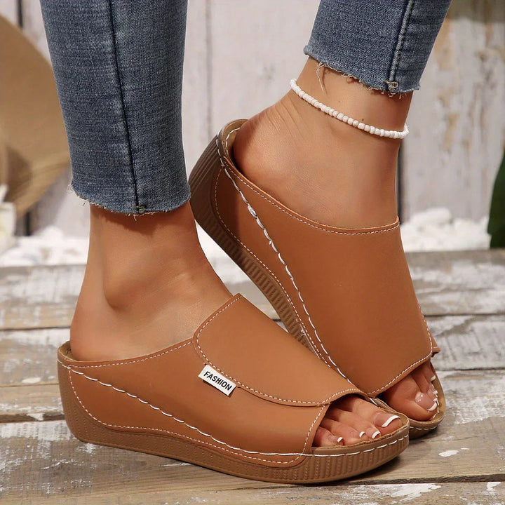 Ella - Sandalias tipo Slip-On