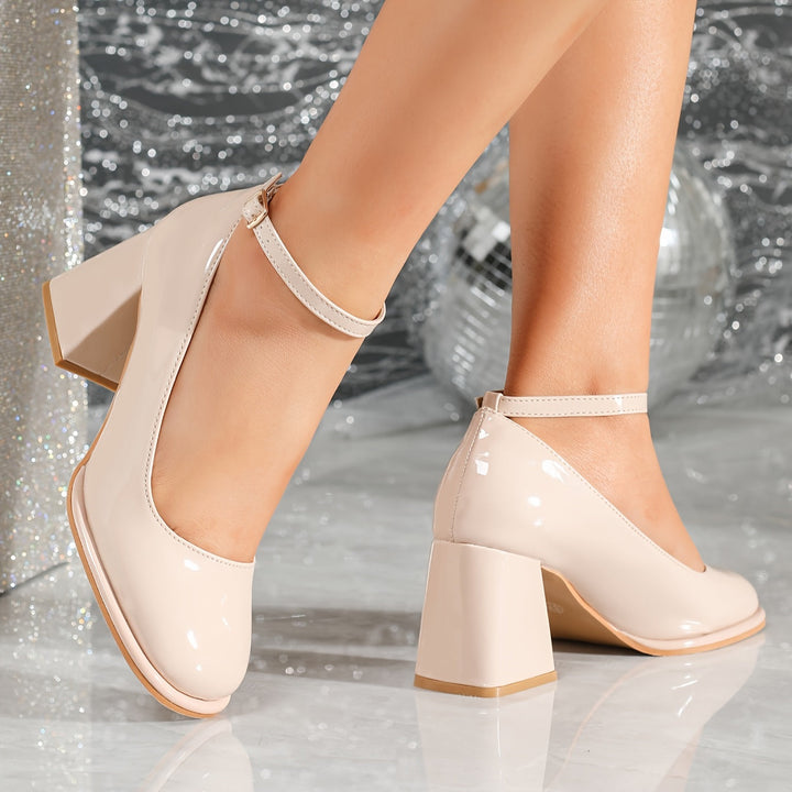 Celeste - Tacones de Charol con Correa